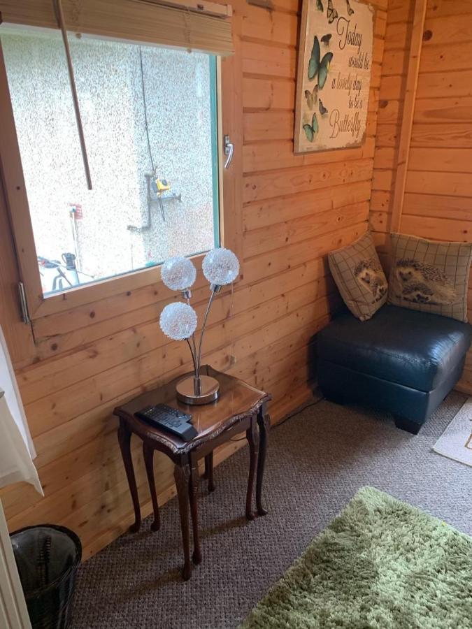 Cosy Countryside Cabin Villa อินเวอร์เนส ภายนอก รูปภาพ